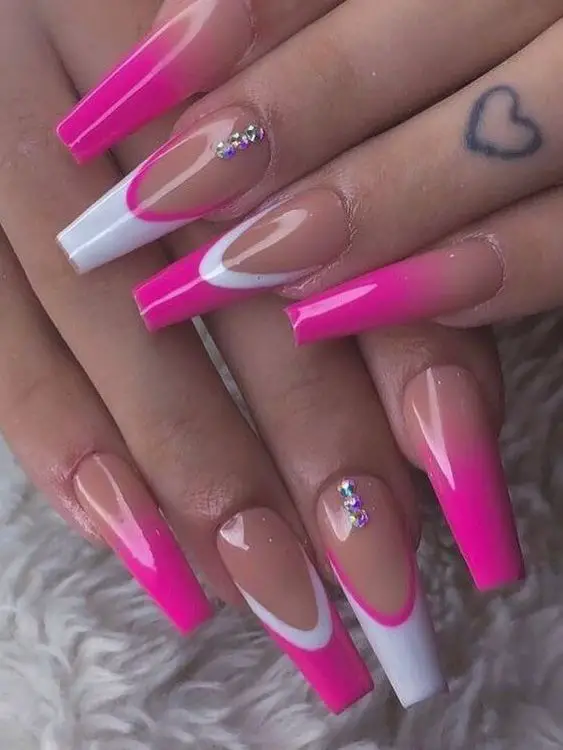 Barbie-Inspired Nail ideas