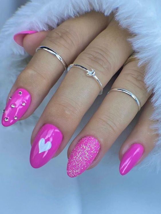 Barbie-Inspired Nail ideas