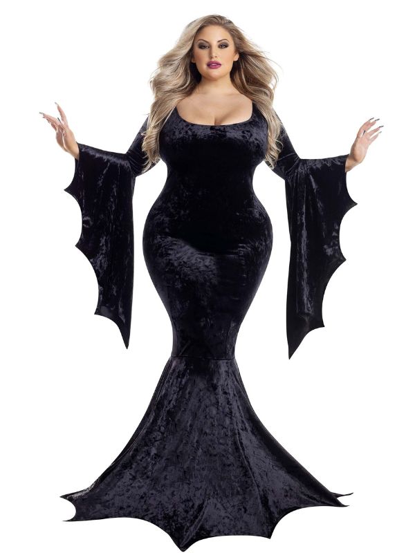 Plus-size Halloween costumes