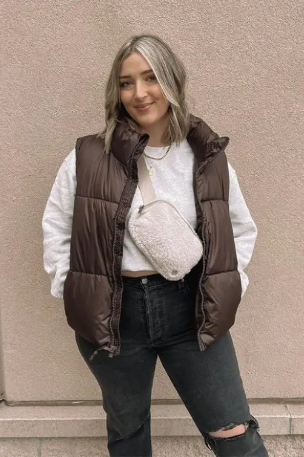 Casual puffer vest outfits to look chic all winter