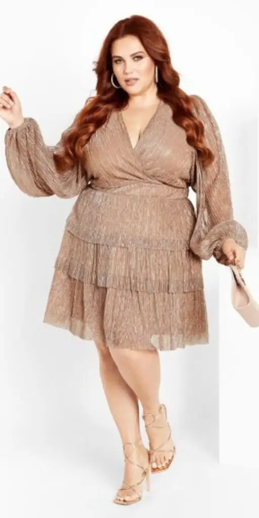Celebrate in Style: Gorgeous Holiday Dresses for Plus-Size Women ...