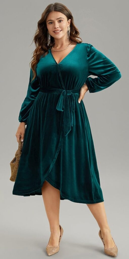 gorgeous holiday dresses for plus-size