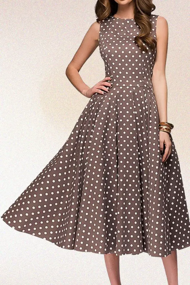 Polka dots fashion trends